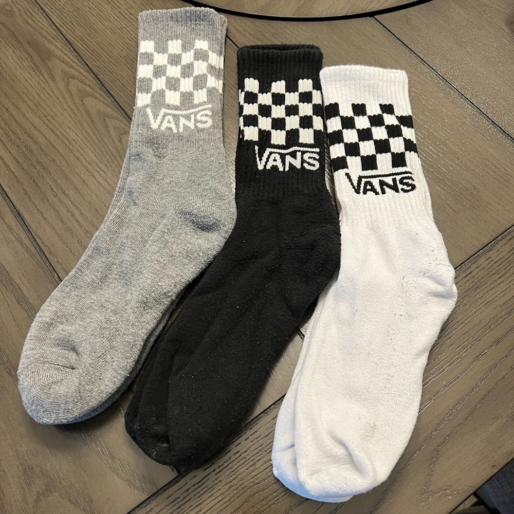 Mens socks. Vans and Salty Crew 7 pairs